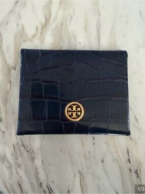 Tory Burch Navy Croc-Embossed Leather Card Case with Gold Logo